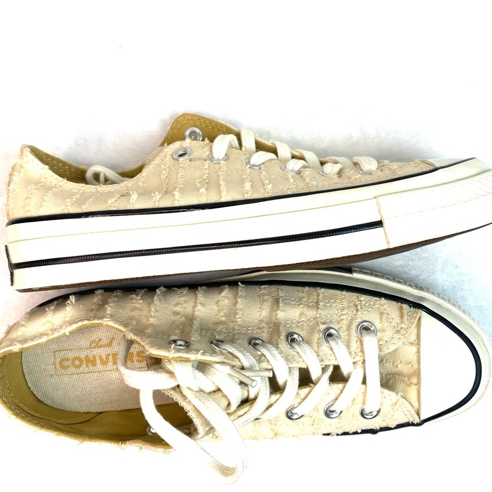 Converse Chuck Taylor Low Cream Distressed Canvas Sneakers Women’s Size 6 - Picture 7 of 12